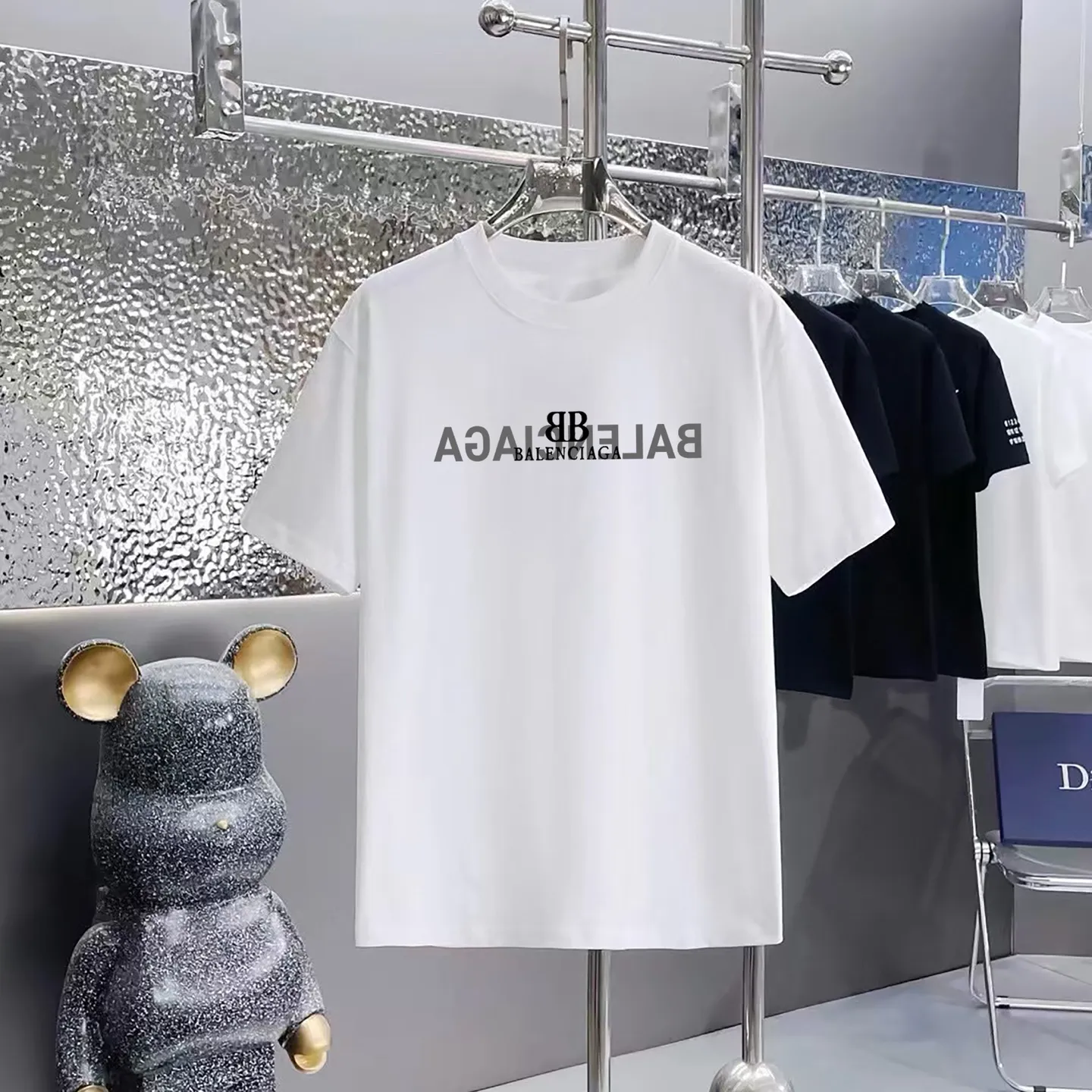 Balenciaga T 1:1 300 1×1 Same Style logo OS 200 ：Black，White， ，Red， Gray Size：XS-L
